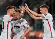 奥格斯堡队在比赛中实现反转，战胜强敌